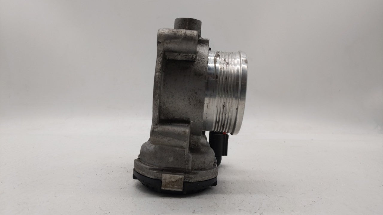 2014-2018 Ford Focus Throttle Body P/N:DS7E-9F991-BB Fits Fits 2014 2015 2016 2017 2018 2019 OEM Used Auto Parts - Oemusedau