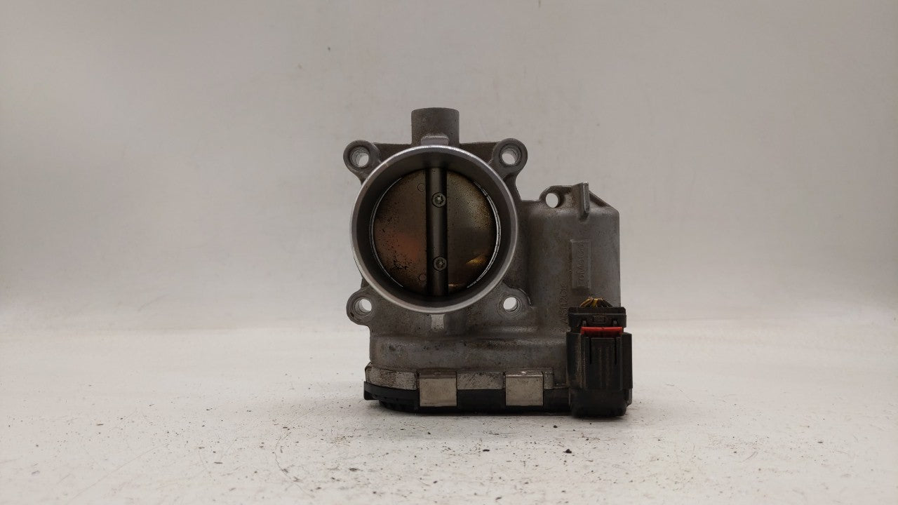 2014-2018 Ford Focus Throttle Body P/N:DS7E-9F991-BB Fits Fits 2014 2015 2016 2017 2018 2019 OEM Used Auto Parts - Oemusedau