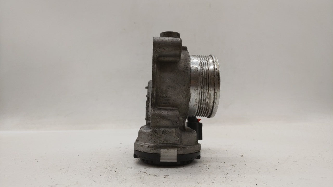 2014-2018 Ford Focus Throttle Body P/N:DS7E-9F991-BB Fits Fits 2014 2015 2016 2017 2018 2019 OEM Used Auto Parts - Oemusedau