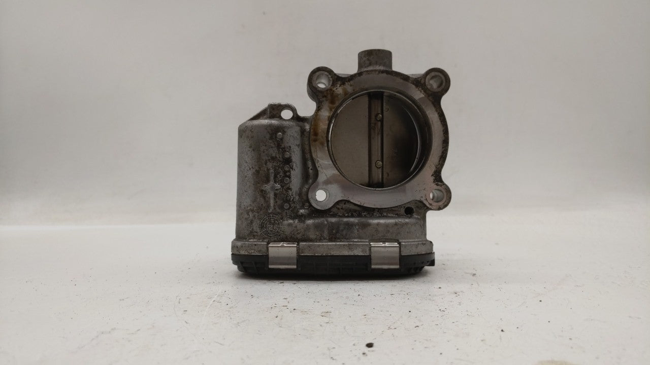 2014-2018 Ford Focus Throttle Body P/N:DS7E-9F991-BB Fits Fits 2014 2015 2016 2017 2018 2019 OEM Used Auto Parts - Oemusedau