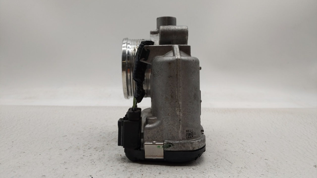 2014-2018 Ford Focus Throttle Body P/N:DS7E-9F991-BB Fits Fits 2014 2015 2016 2017 2018 2019 OEM Used Auto Parts - Oemusedau