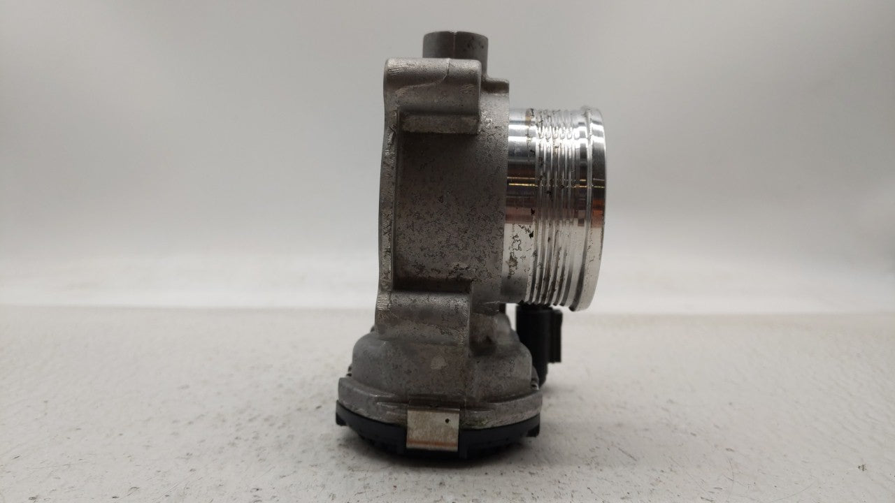 2014-2018 Ford Focus Throttle Body P/N:DS7E-9F991-BB Fits Fits 2014 2015 2016 2017 2018 2019 OEM Used Auto Parts - Oemusedau