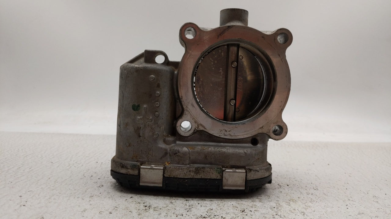 2014-2018 Ford Focus Throttle Body P/N:DS7E-9F991-BB Fits Fits 2014 2015 2016 2017 2018 2019 OEM Used Auto Parts - Oemusedau