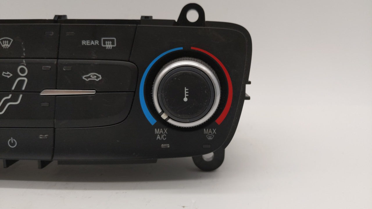 2015-2018 Ford Focus Climate Control Module Temperature AC/Heater Replacement P/N:F1ET-19980-LJ F1ET-19980-JF Fits OEM Used 