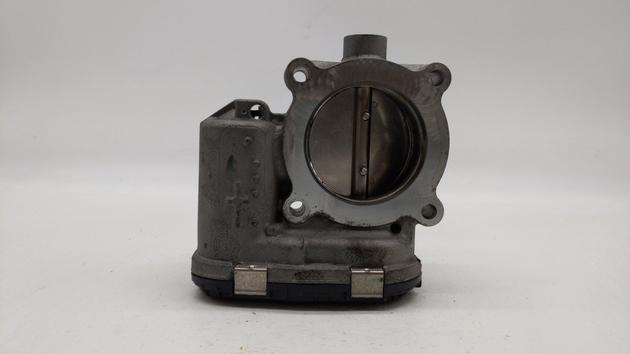 2014-2018 Ford Focus Throttle Body P/N:DS7E-9F991-BB Fits Fits 2014 2015 2016 2017 2018 2019 OEM Used Auto Parts - Oemusedau