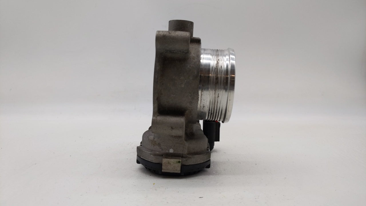 2014-2018 Ford Focus Throttle Body P/N:DS7E-9F991-BB Fits Fits 2014 2015 2016 2017 2018 2019 OEM Used Auto Parts - Oemusedau