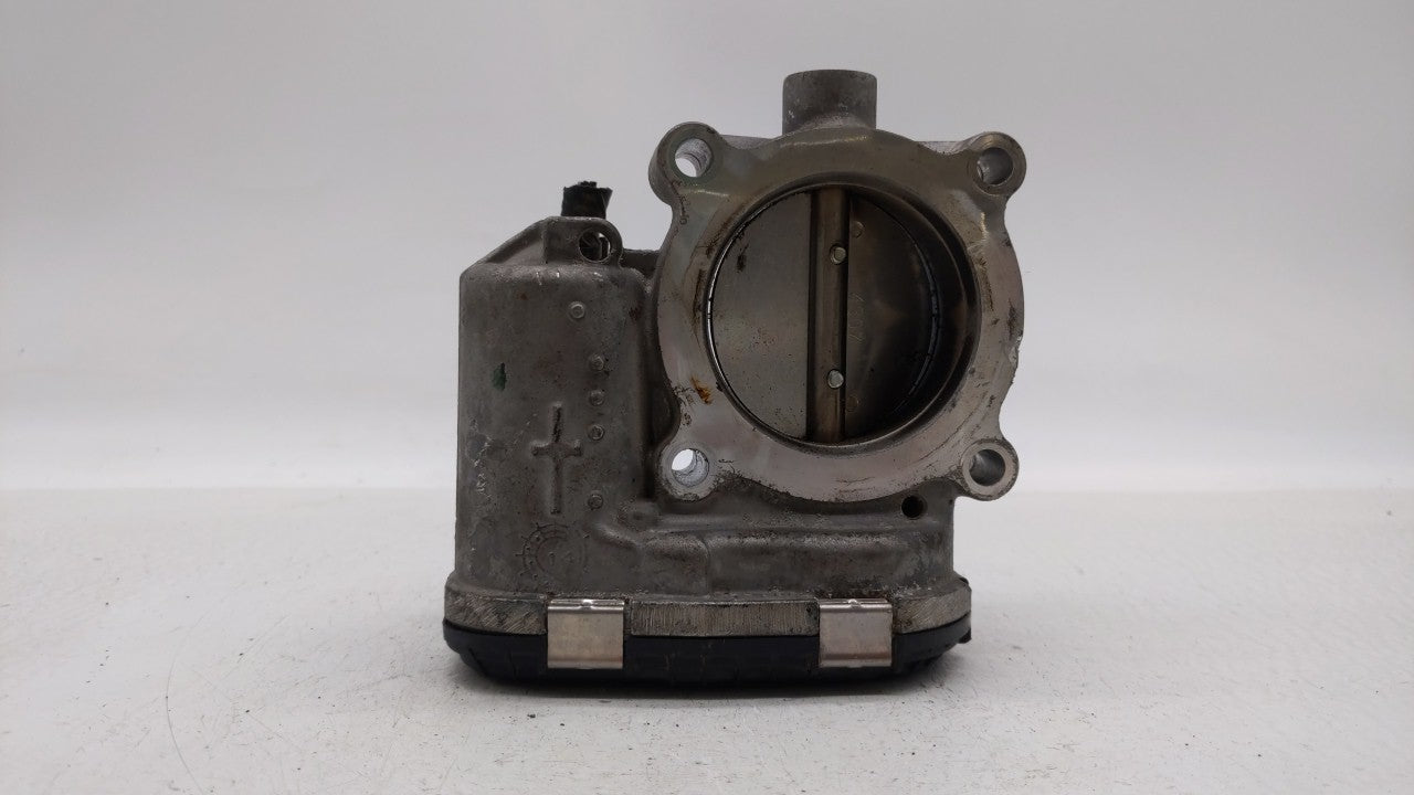 2014-2018 Ford Focus Throttle Body P/N:DS7E-9F991-BB Fits Fits 2014 2015 2016 2017 2018 2019 OEM Used Auto Parts - Oemusedau