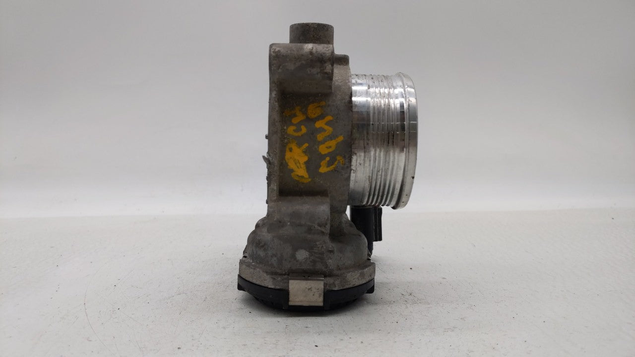 2014-2018 Ford Focus Throttle Body P/N:DS7E-9F991-BB Fits Fits 2014 2015 2016 2017 2018 2019 OEM Used Auto Parts - Oemusedau