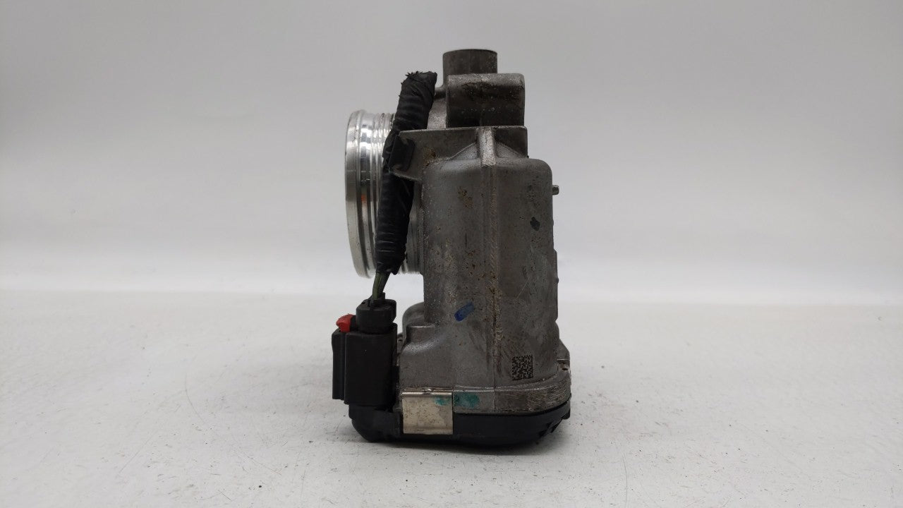 2014-2018 Ford Focus Throttle Body P/N:DS7E-9F991-BB Fits Fits 2014 2015 2016 2017 2018 2019 OEM Used Auto Parts - Oemusedau