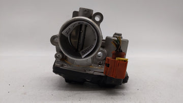 2015-2018 Ford Focus Throttle Body P/N:CM5G-9F991-FC CM5G-9F991-GA Fits Fits 2014 2015 2016 2017 2018 OEM Used Auto Parts - 