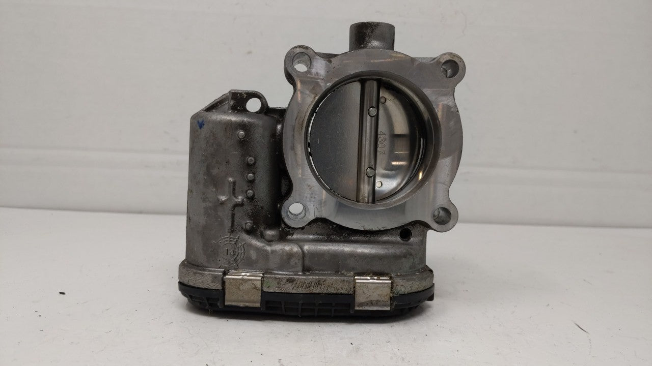 2014-2018 Ford Focus Throttle Body P/N:DS7E-9F991-BB Fits Fits 2014 2015 2016 2017 2018 2019 OEM Used Auto Parts - Oemusedau
