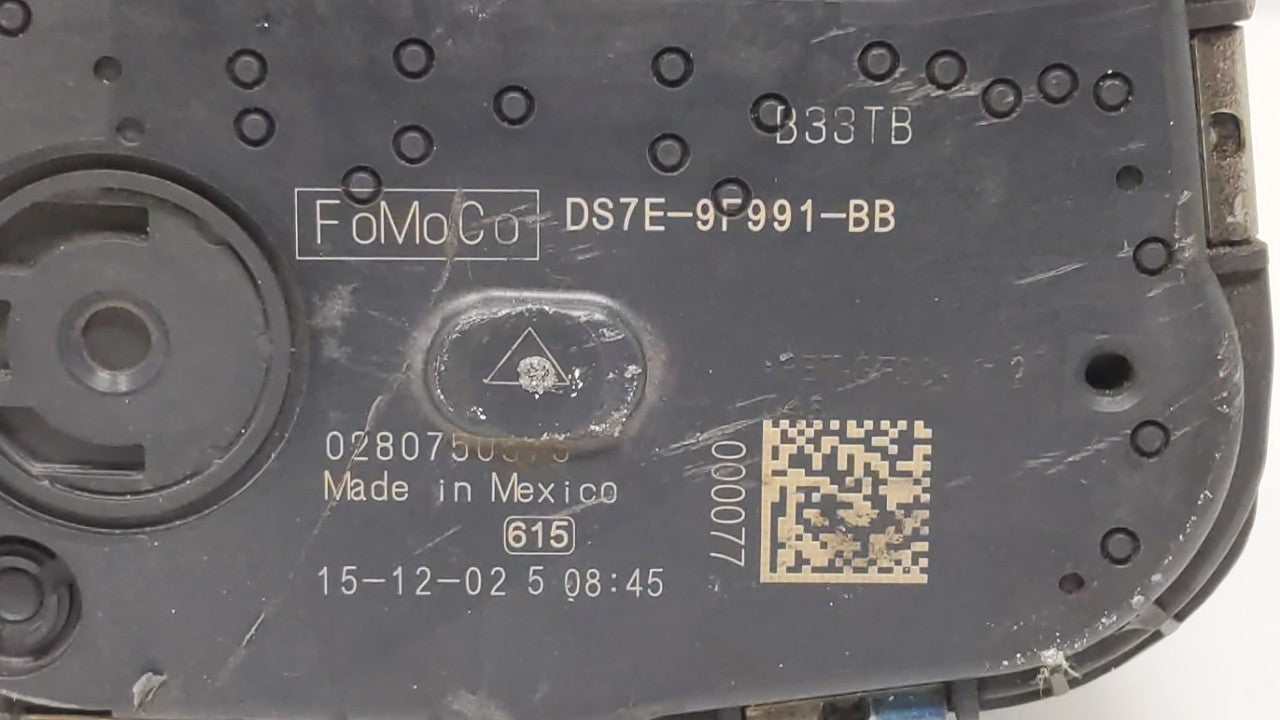2014-2018 Ford Focus Throttle Body P/N:DS7E-9F991-BB Fits Fits 2014 2015 2016 2017 2018 2019 OEM Used Auto Parts - Oemusedau