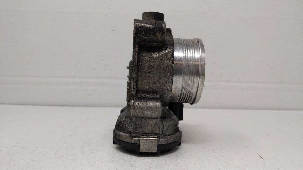 2014-2018 Ford Focus Throttle Body P/N:DS7E-9F991-BB Fits Fits 2014 2015 2016 2017 2018 2019 OEM Used Auto Parts - Oemusedau