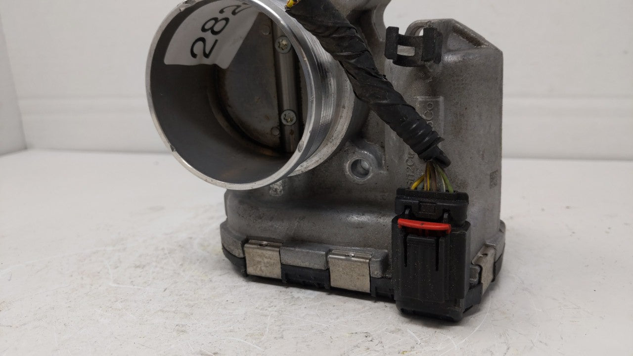 2014-2018 Ford Focus Throttle Body P/N:DS7E-9F991-BB Fits Fits 2014 2015 2016 2017 2018 2019 OEM Used Auto Parts - Oemusedau