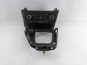 compare product 2015-2018 Ford Focus Climate Control Module Temperature AC/Heater Replacement P/N:F1ET-18C612-AG F1ET-18C612-CJ Fits OEM Used Auto Parts