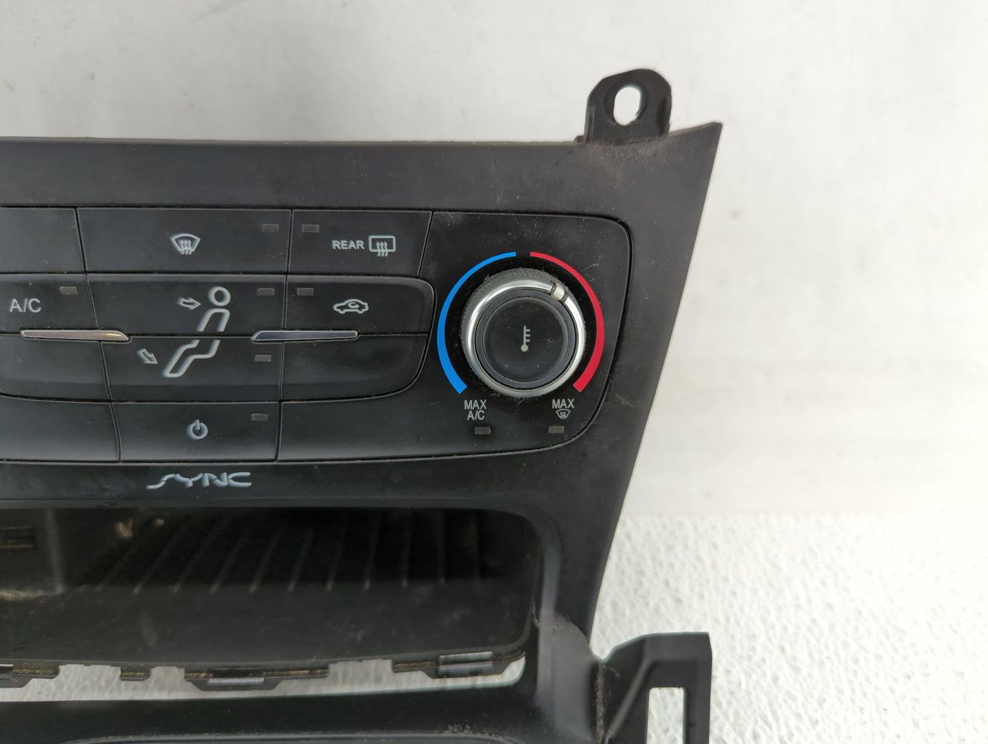 2015-2018 Ford Focus Climate Control Module Temperature AC/Heater Replacement P/N:F1ET-18C612-AG F1ET-18C612-CJ Fits OEM Use