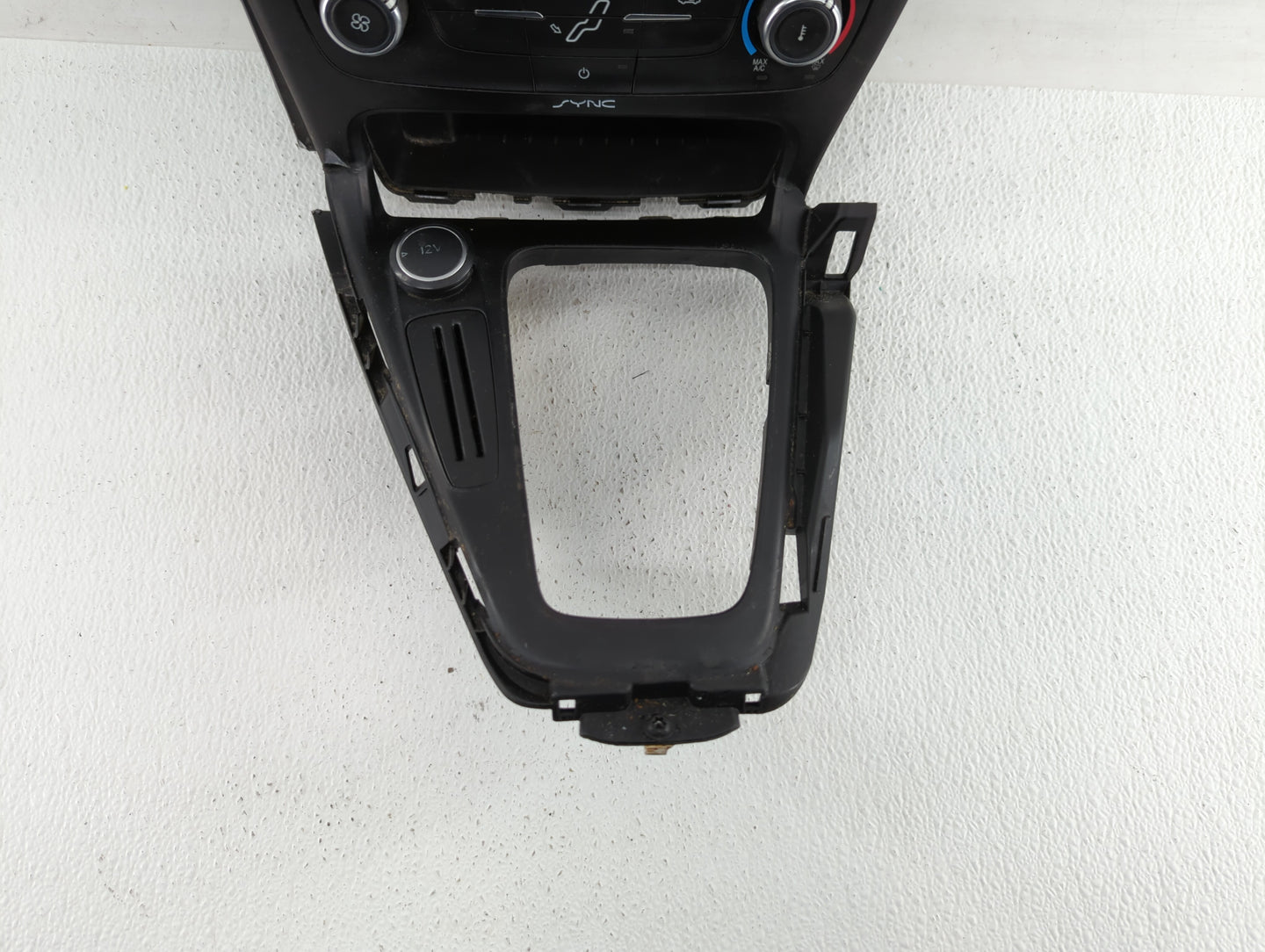 2015-2018 Ford Focus Climate Control Module Temperature AC/Heater Replacement P/N:F1ET-18C612-AG F1ET-18C612-CJ Fits OEM Use