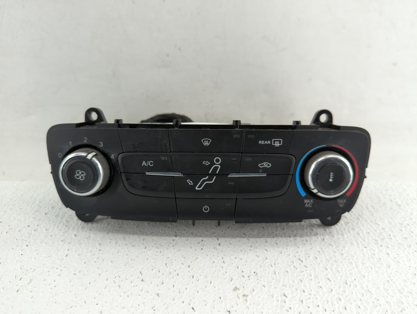 2015-2018 Ford Focus Climate Control Module Temperature AC/Heater Replacement P/N:F1EB-18835-JF3JA6 F1ET-19980-LJ Fits OEM U