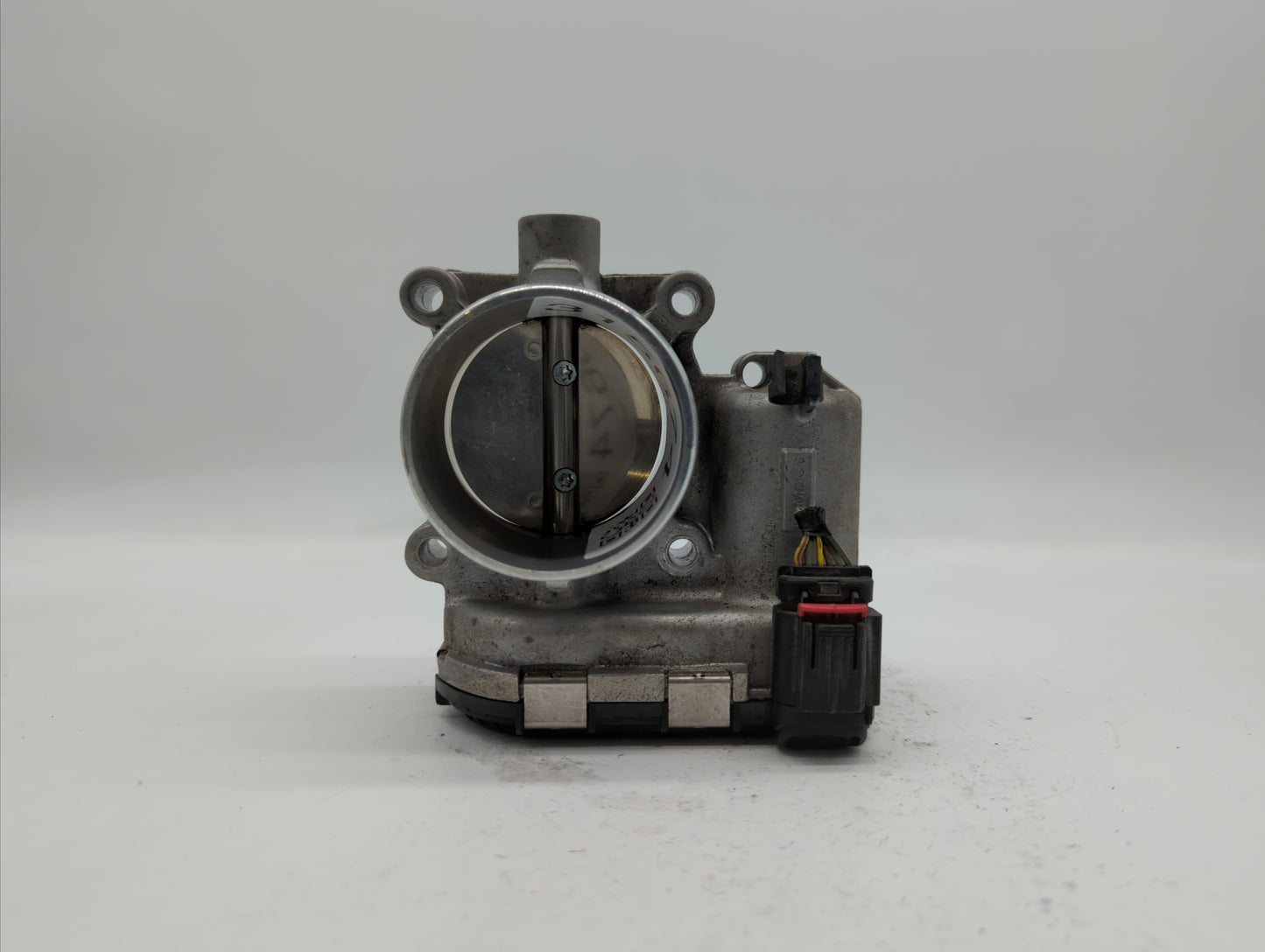 2014-2018 Ford Focus Throttle Body P/N:DS7E-9F991-BB Fits Fits 2014 2015 2016 2017 2018 2019 OEM Used Auto Parts - Oemusedau