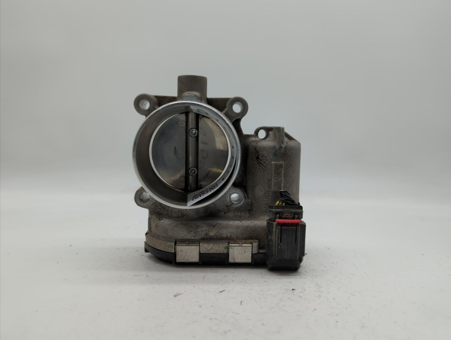 2014-2018 Ford Focus Throttle Body P/N:DS7E-9F991-BB Fits Fits 2014 2015 2016 2017 2018 2019 OEM Used Auto Parts - Oemusedau