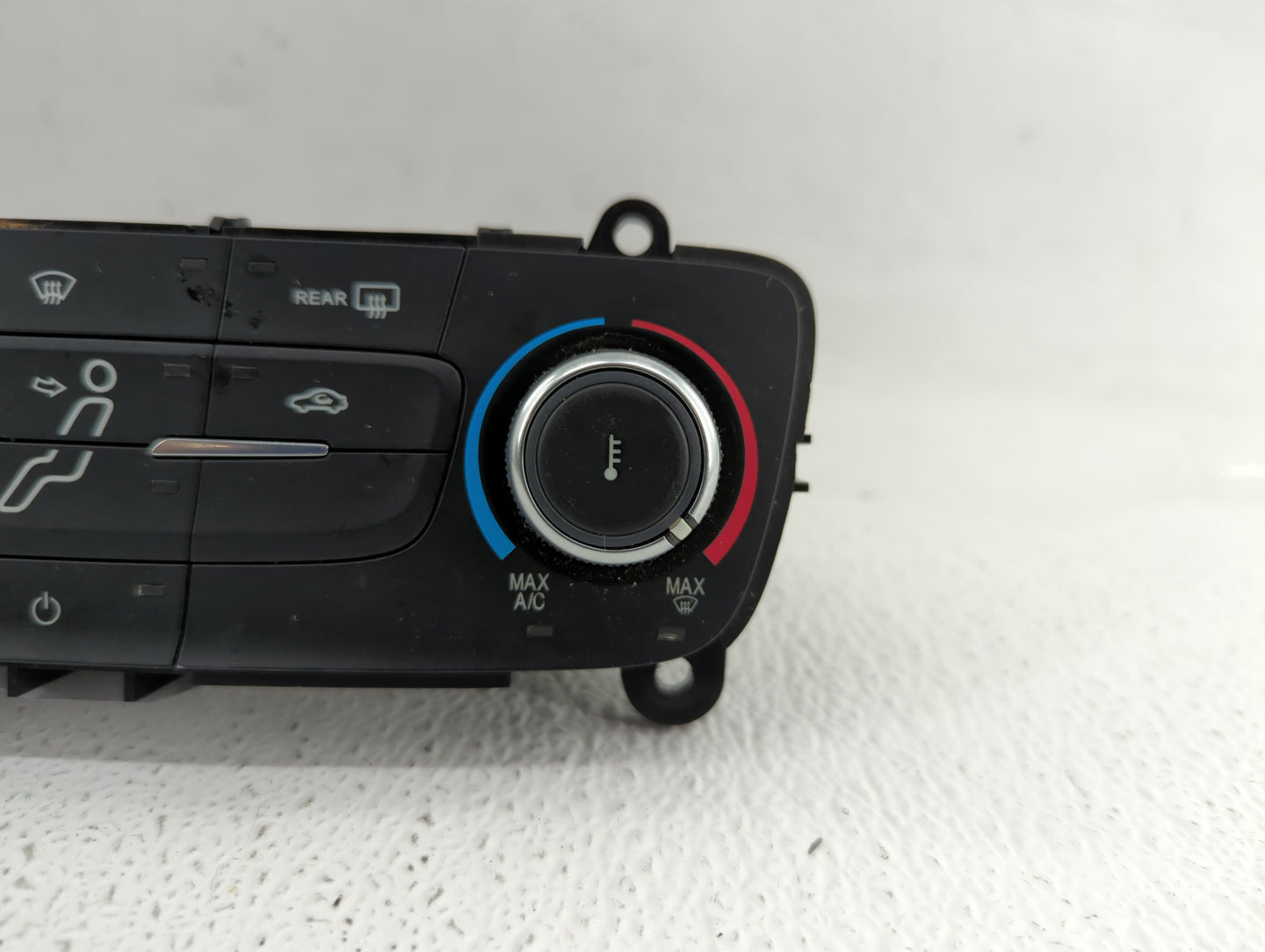 2015-2018 Ford Focus Climate Control Module Temperature AC/Heater Replacement P/N:F1ET-19980-LJ F1ET-19980-JF Fits OEM Used 