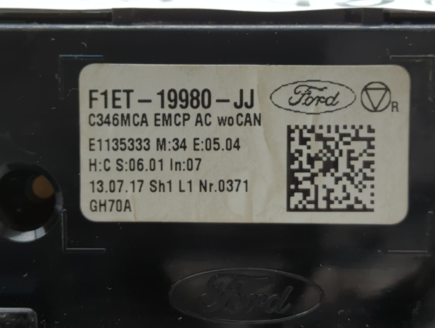 2015-2018 Ford Focus Climate Control Module Temperature AC/Heater Replacement P/N:F1ET-19980-LJ F1ET-19980-JF Fits OEM Used 