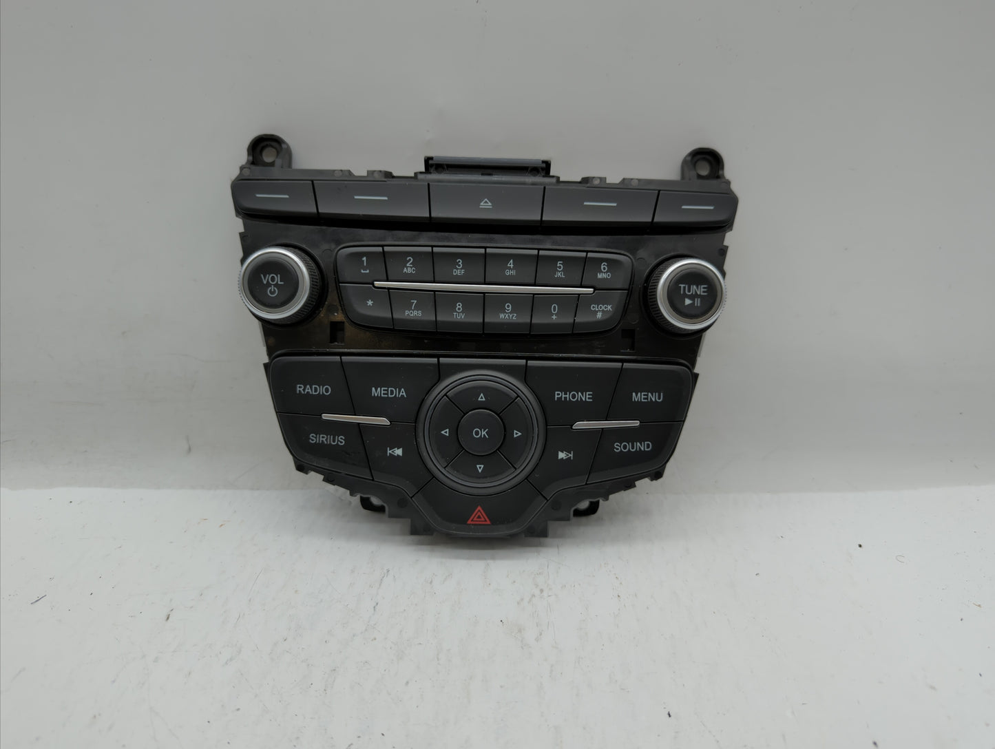 2016 Ford Focus Climate Control Module Temperature AC/Heater Replacement P/N:F1ET18K811KD Fits OEM Used Auto Parts - Oemused