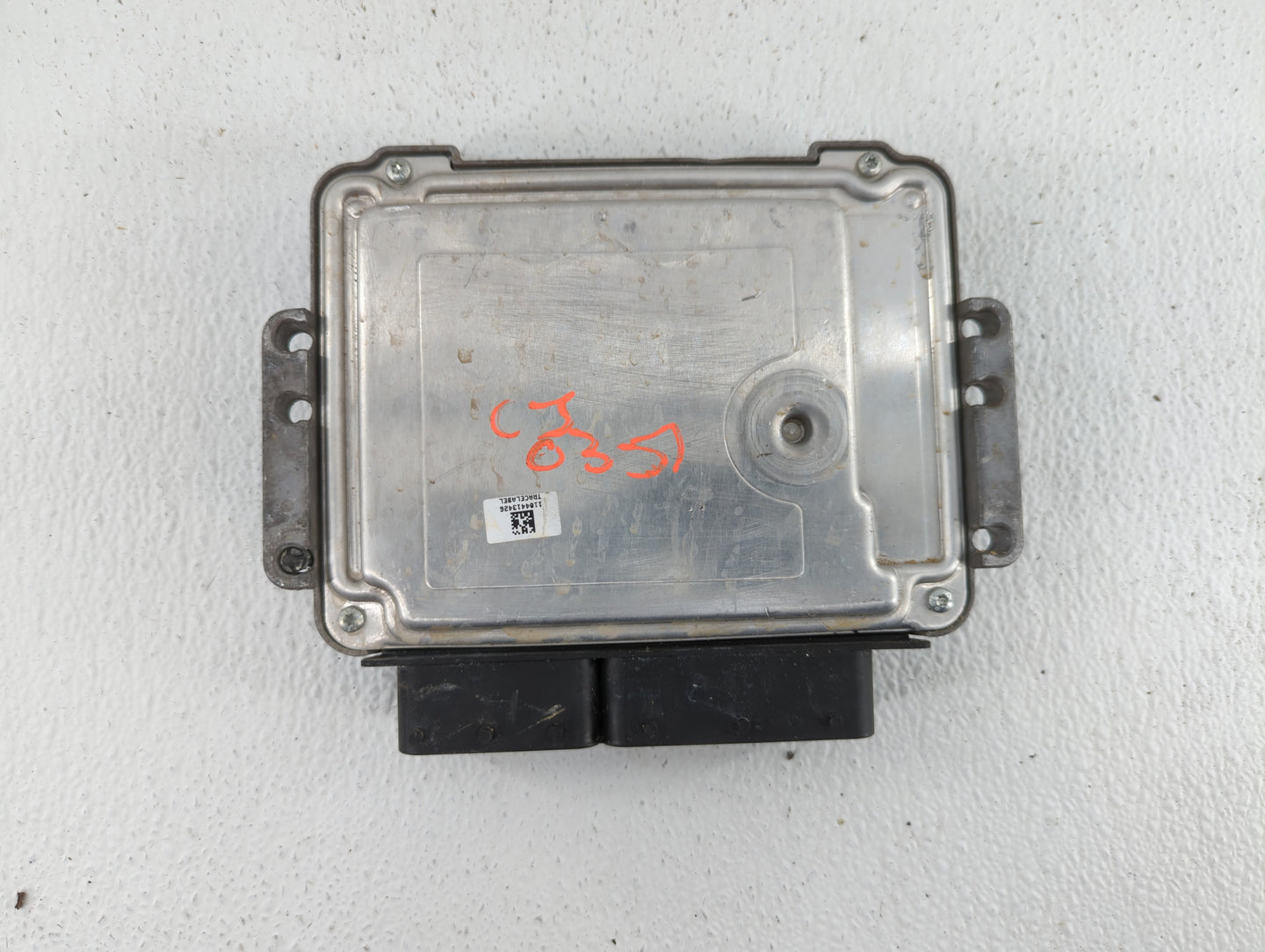 2013-2018 Ford Focus PCM Engine Control Computer ECU ECM PCU OEM P/N:DM5A-12A650-CA EMA-12A650-VA Fits OEM Used Auto Parts -