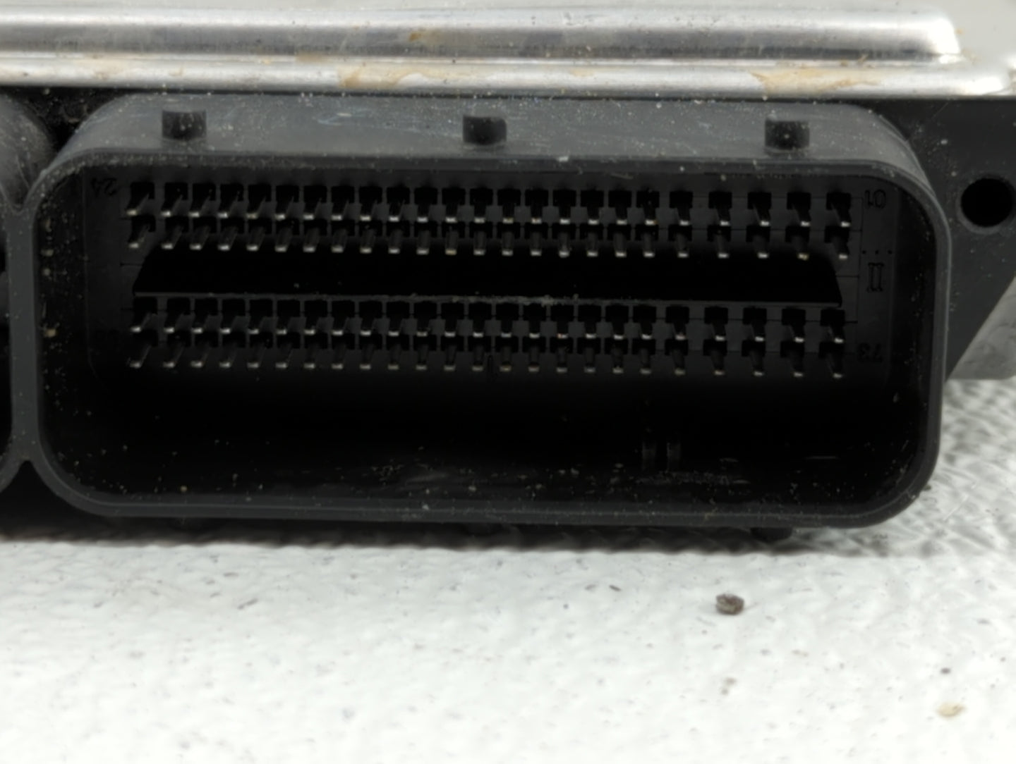 2013-2018 Ford Focus PCM Engine Control Computer ECU ECM PCU OEM P/N:DM5A-12A650-CA EMA-12A650-VA Fits OEM Used Auto Parts -