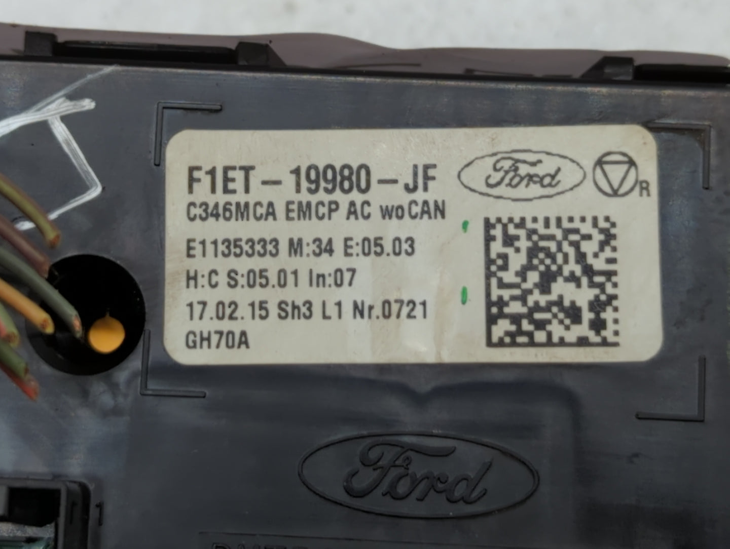2015-2018 Ford Focus Climate Control Module Temperature AC/Heater Replacement P/N:F1ET-19980-LJ F1ET-19980-JF Fits OEM Used 