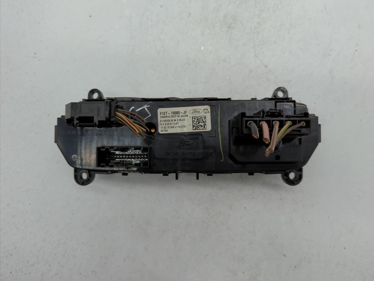 2015-2018 Ford Focus Climate Control Module Temperature AC/Heater Replacement P/N:F1ET-19980-LJ F1ET-19980-JF Fits OEM Used 