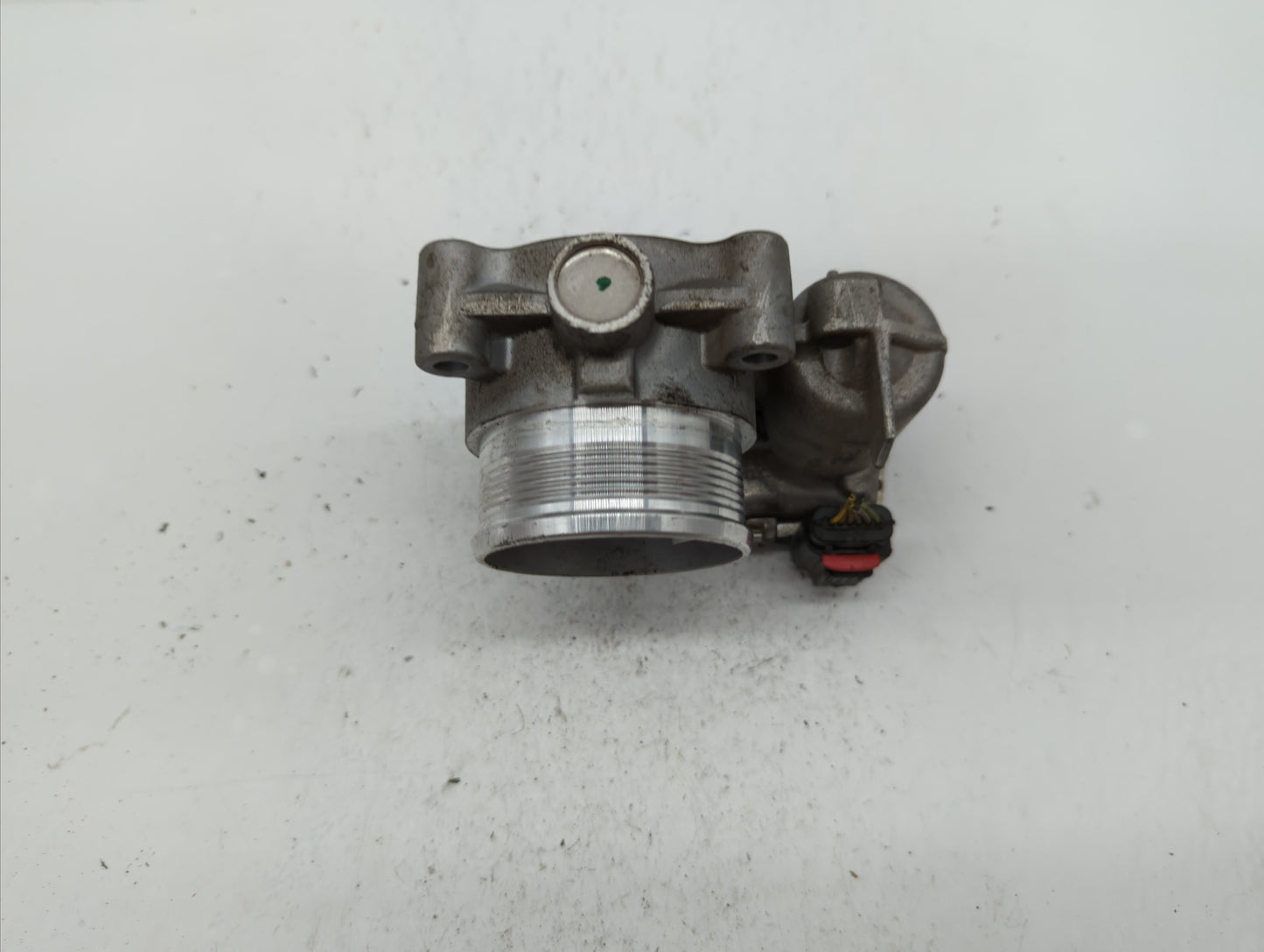 2014-2018 Ford Focus Throttle Body P/N:DS7E-9F991-BB Fits Fits 2014 2015 2016 2017 2018 2019 OEM Used Auto Parts - Oemusedau