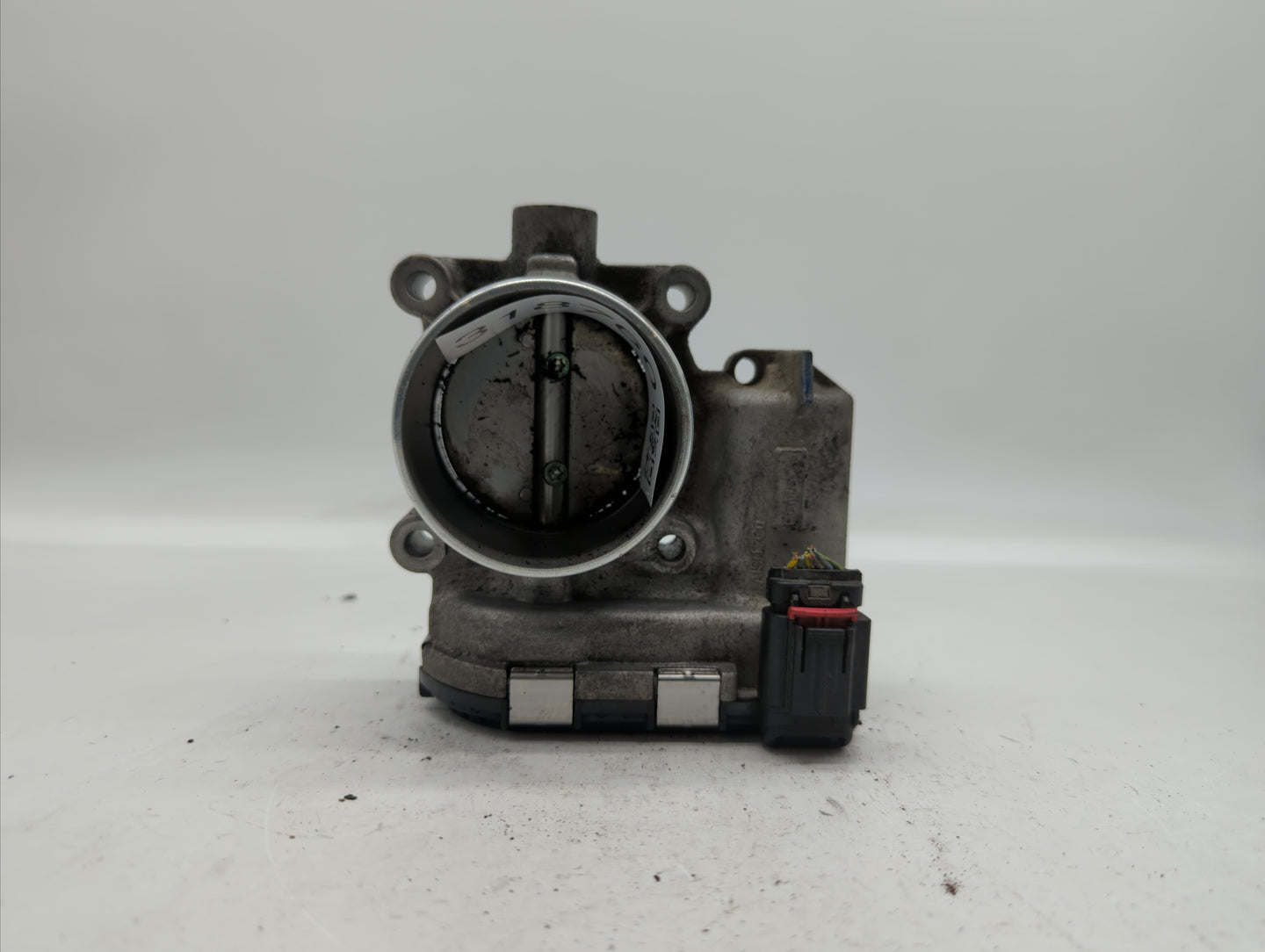 2014-2018 Ford Focus Throttle Body P/N:DS7E-9F991-BB Fits Fits 2014 2015 2016 2017 2018 2019 OEM Used Auto Parts - Oemusedau