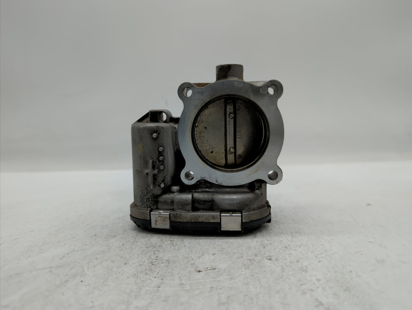 2014-2018 Ford Focus Throttle Body P/N:DS7E-9F991-BB Fits Fits 2014 2015 2016 2017 2018 2019 OEM Used Auto Parts - Oemusedau