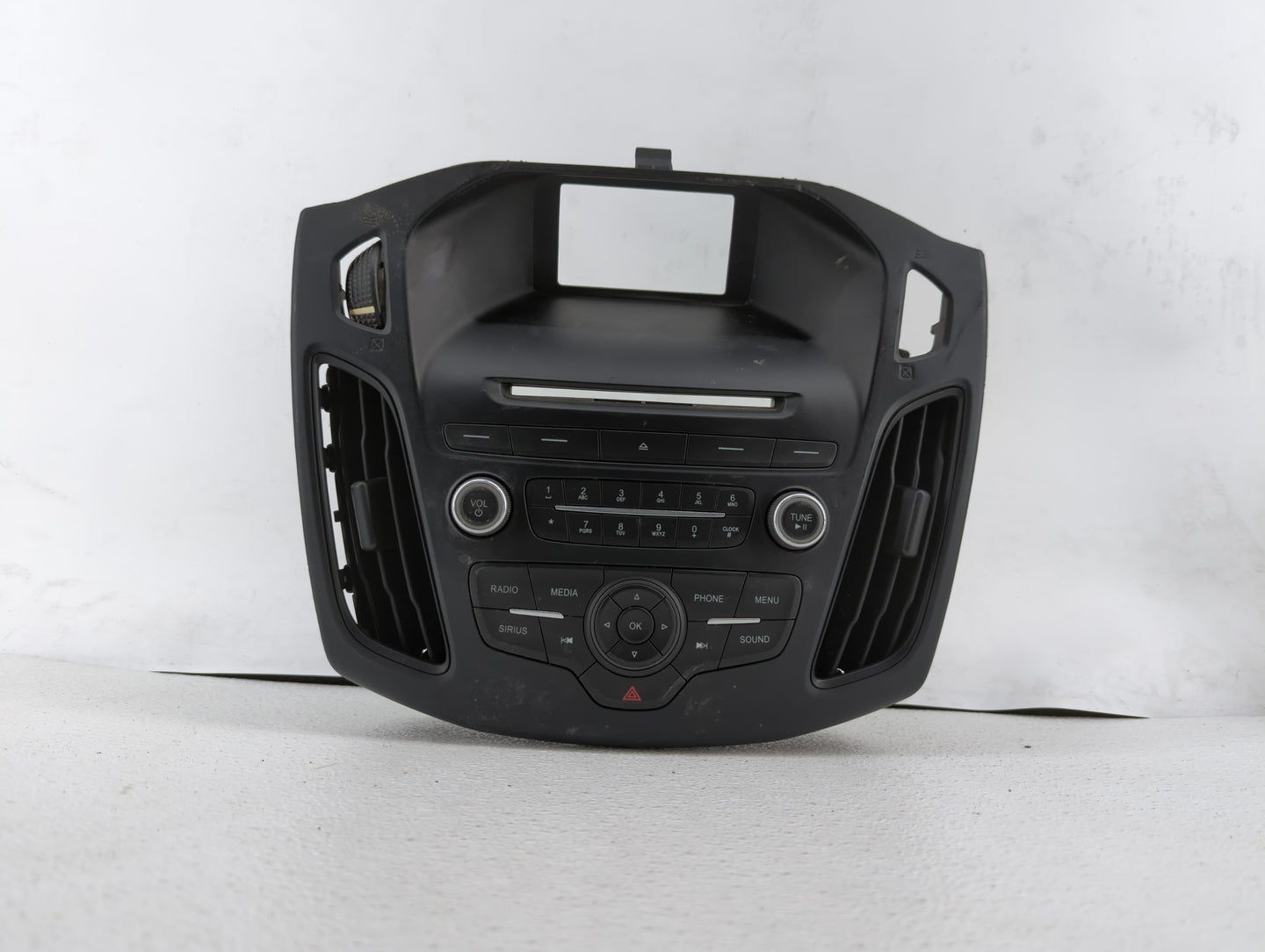 2015-2018 Ford Focus Climate Control Module Temperature AC/Heater Replacement P/N:F1ET-18K811-KD F1ET-18549 Fits OEM Used Au