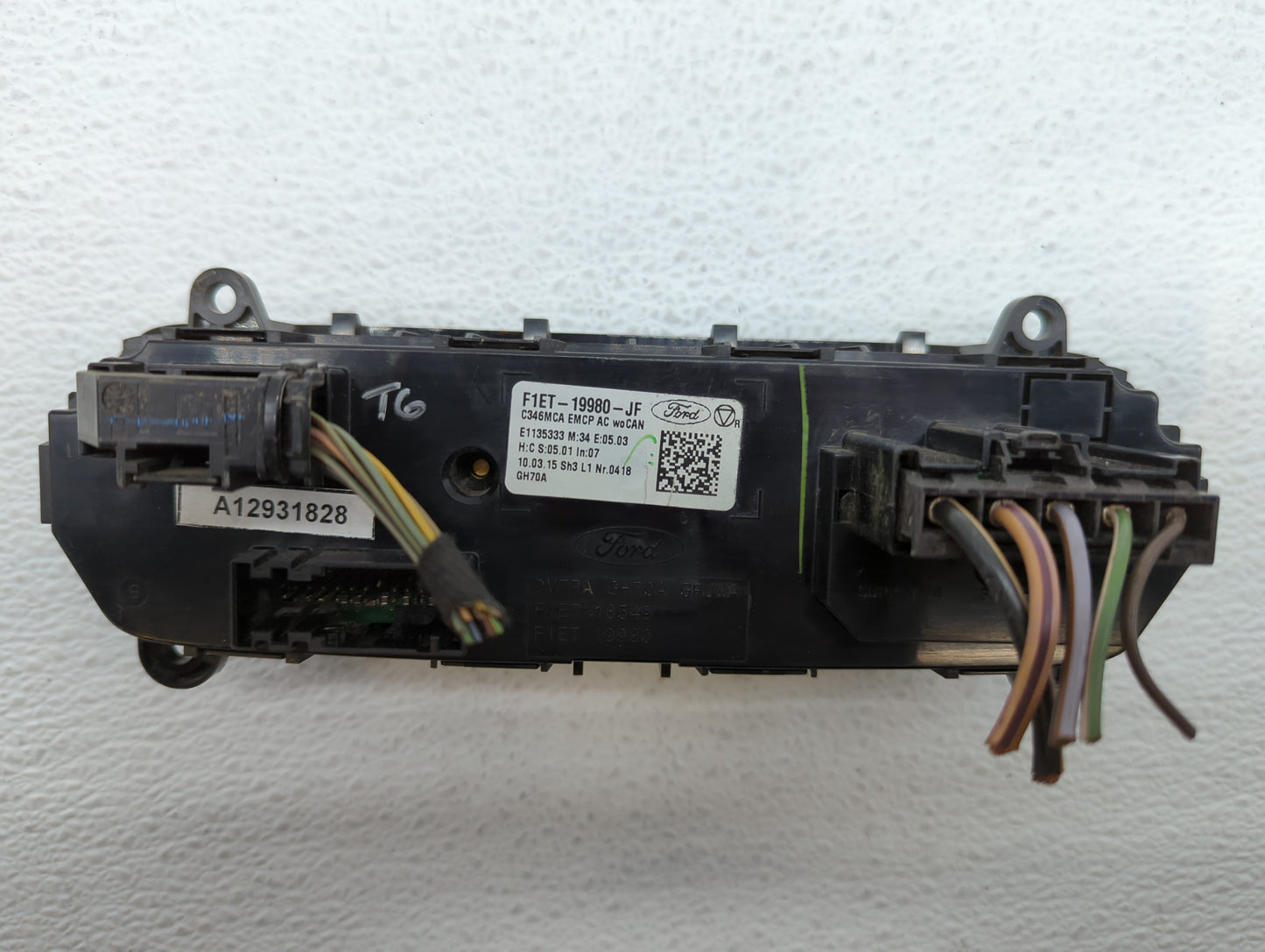 2015-2018 Ford Focus Climate Control Module Temperature AC/Heater Replacement P/N:F1ET-18K811-KD F1ET-18549 Fits OEM Used Au