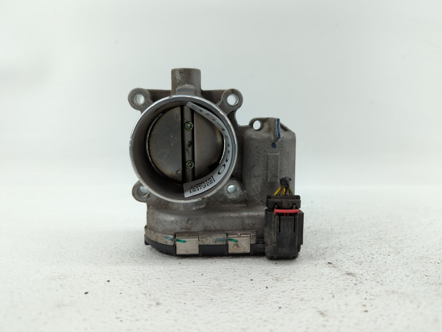2014-2018 Ford Focus Throttle Body P/N:DS7E-9F991-BB Fits Fits 2014 2015 2016 2017 2018 2019 OEM Used Auto Parts - Oemusedau