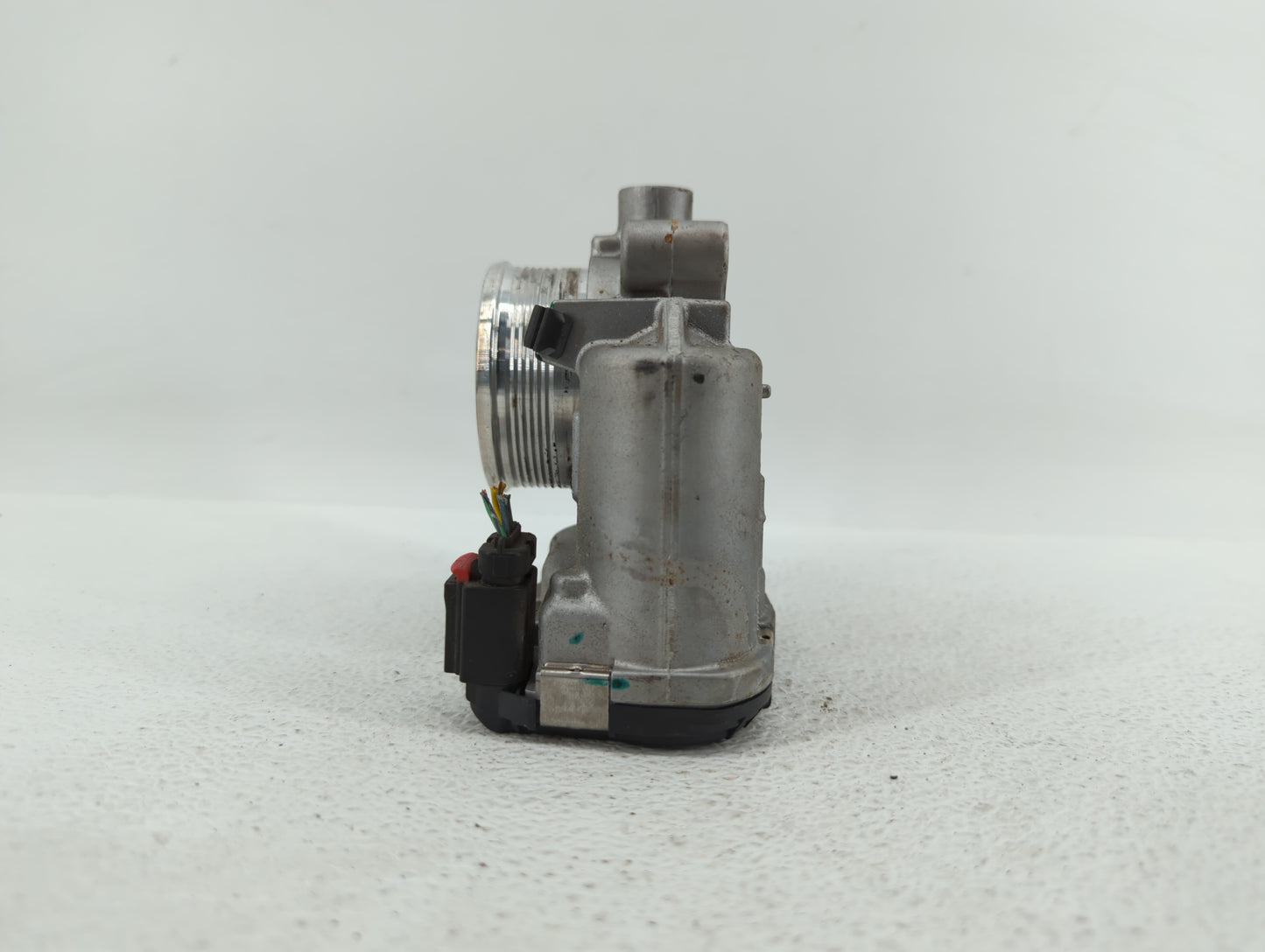 2014-2018 Ford Focus Throttle Body P/N:DS7E-9F991-BB Fits Fits 2014 2015 2016 2017 2018 2019 OEM Used Auto Parts - Oemusedau