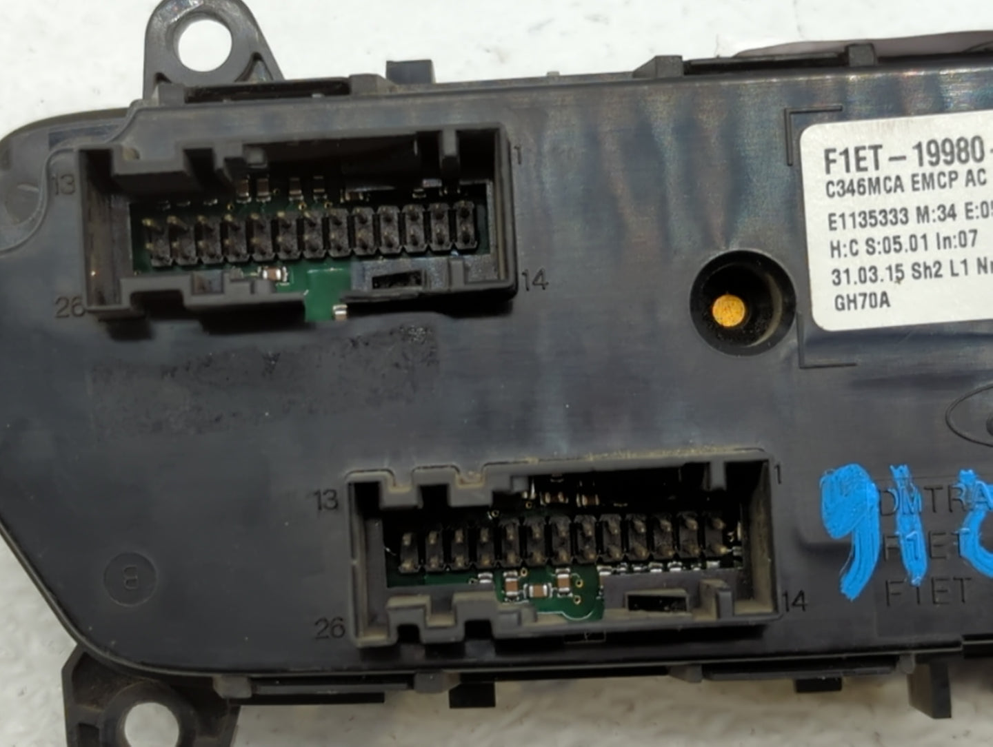 2015-2018 Ford Focus Climate Control Module Temperature AC/Heater Replacement P/N:F1ET-18K811-KD F1ET-18549 Fits OEM Used Au