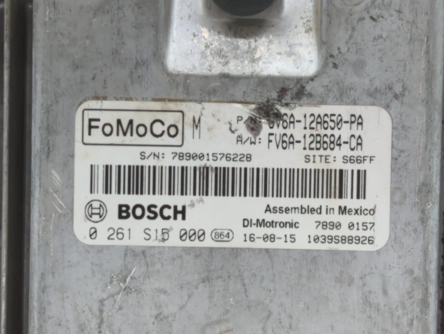 2016-2018 Ford Focus PCM Engine Control Computer ECU ECM PCU OEM P/N:RMFV6A-12A650-CA EM5A-12A650-ACC Fits Fits 2016 2017 20