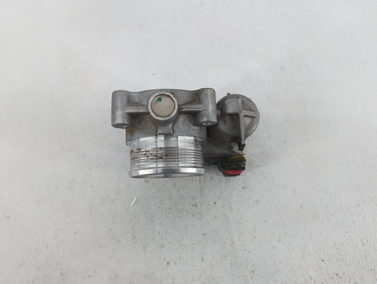 2014-2018 Ford Focus Throttle Body P/N:0 280 750 566 DS7E-9F991-BB Fits Fits 2014 2015 2016 2017 2018 2019 OEM Used Auto Par