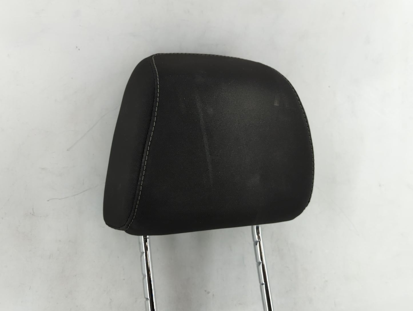 2015-2018 Ford Focus Headrest Head Rest Front Driver Passenger Seat Fits Fits 2015 2016 2017 2018 OEM Used Auto Parts - Oemu