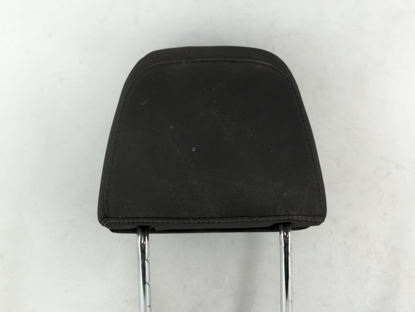2015-2018 Ford Focus Headrest Head Rest Front Driver Passenger Seat Fits Fits 2015 2016 2017 2018 OEM Used Auto Parts - Oemu