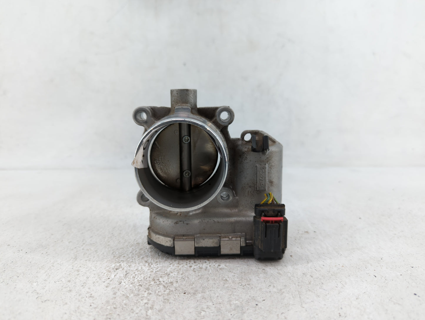 2014-2018 Ford Focus Throttle Body P/N:DS7E-9F991-BB Fits Fits 2014 2015 2016 2017 2018 2019 OEM Used Auto Parts - Oemusedau
