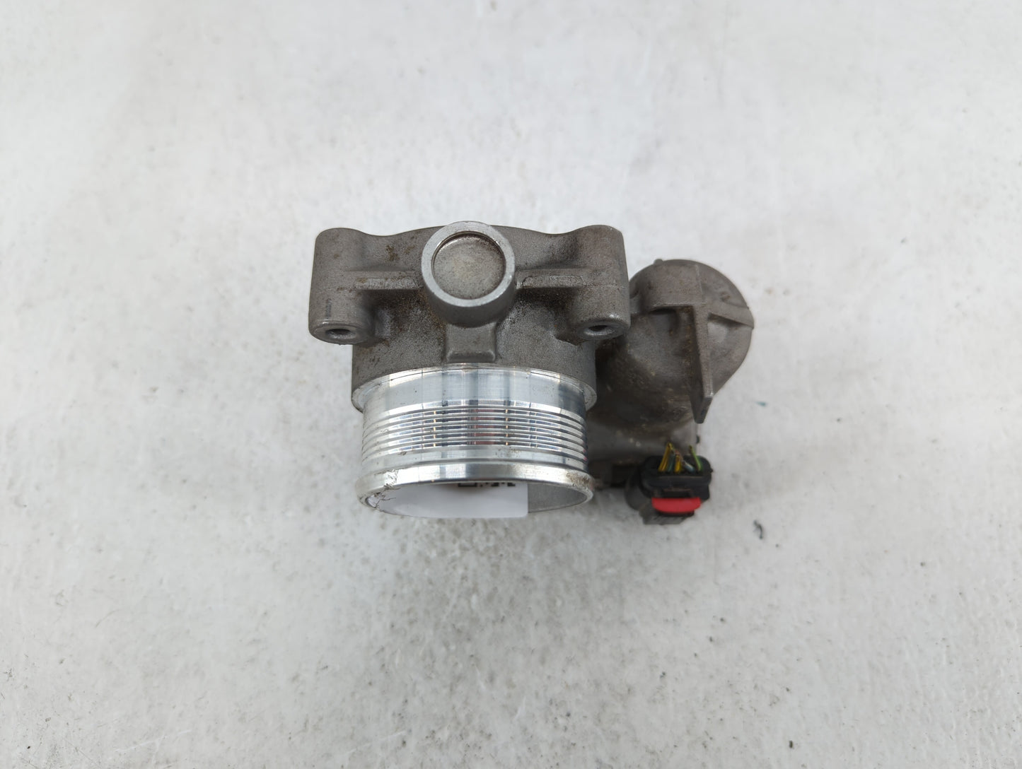 2014-2018 Ford Focus Throttle Body P/N:DS7E-9F991-BB Fits Fits 2014 2015 2016 2017 2018 2019 OEM Used Auto Parts - Oemusedau