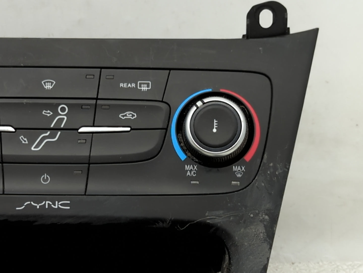 2015-2018 Ford Focus Climate Control Module Temperature AC/Heater Replacement P/N:F1ET-19980-JG F1ET-19980-JJ Fits OEM Used 