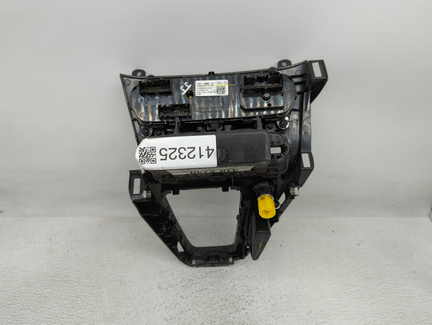2015-2018 Ford Focus Climate Control Module Temperature AC/Heater Replacement P/N:F1ET-19980-JG F1ET-19980-JJ Fits OEM Used 