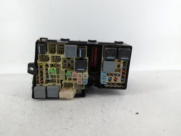 2016 Ford Focus Fusebox Fuse Box Panel Relay Module P/N:AV6T-14A067-AD AV6T-14A076-AB Fits OEM Used Auto Parts - Oemusedauto