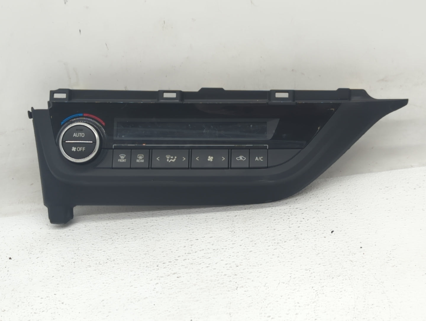2016 Ford Focus Climate Control Module Temperature AC/Heater Replacement P/N:55406-02470 75F832, 210111, 55900-02500 Fits OE