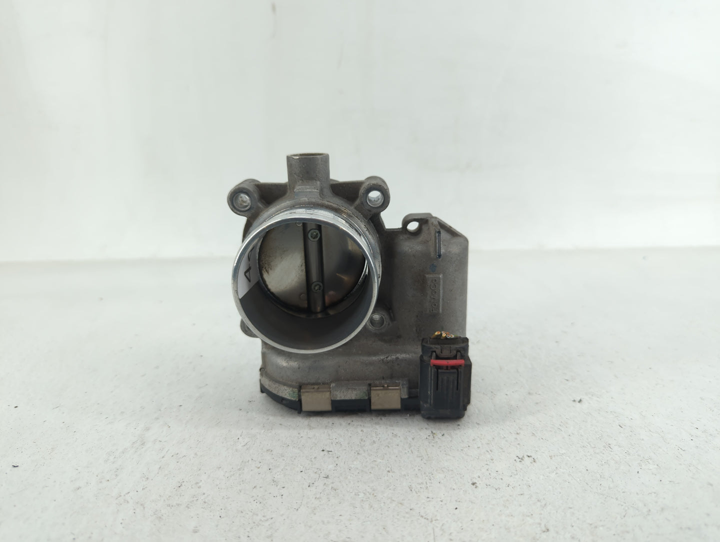 2014-2018 Ford Focus Throttle Body P/N:DS7E-9F991-BD DS7E-9F991-BB Fits Fits 2014 2015 2016 2017 2018 2019 2020 2021 2022 OE
